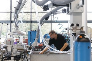 Digitale Werkstofffabrik: Leibniz IPF erforscht neuartige Polymerwerkstoffe mit KI basiertem MES 1 IPF 3993